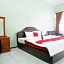 RedDoorz Plus near Stadion Wijaya Kusuma