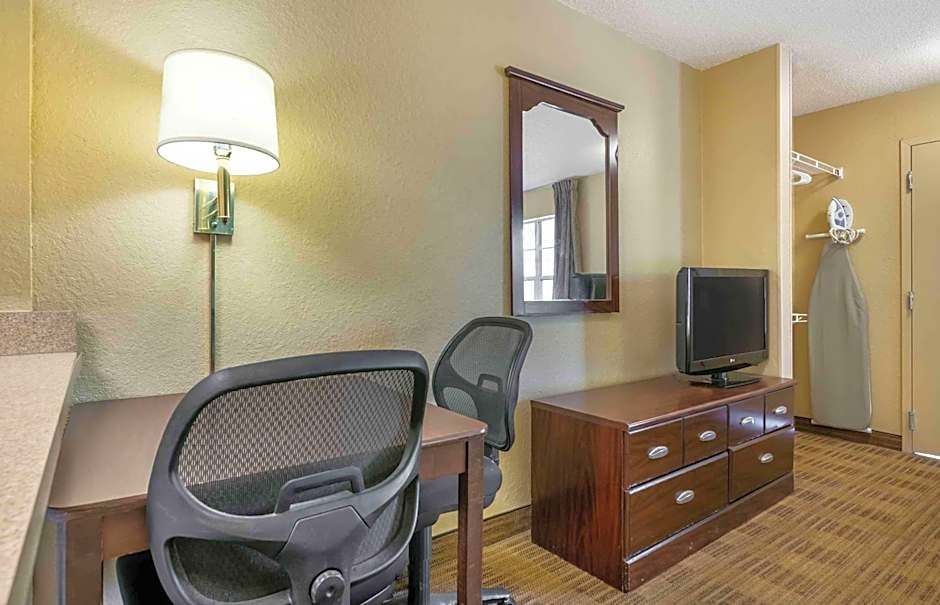 Extended Stay America Select Suites - Gainesville - I-75