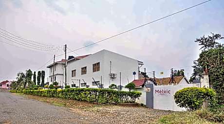 MELVIC HOTEL