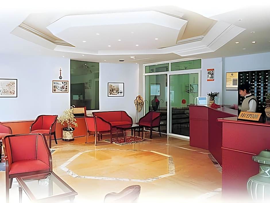 Hanedan Beach Hotel
