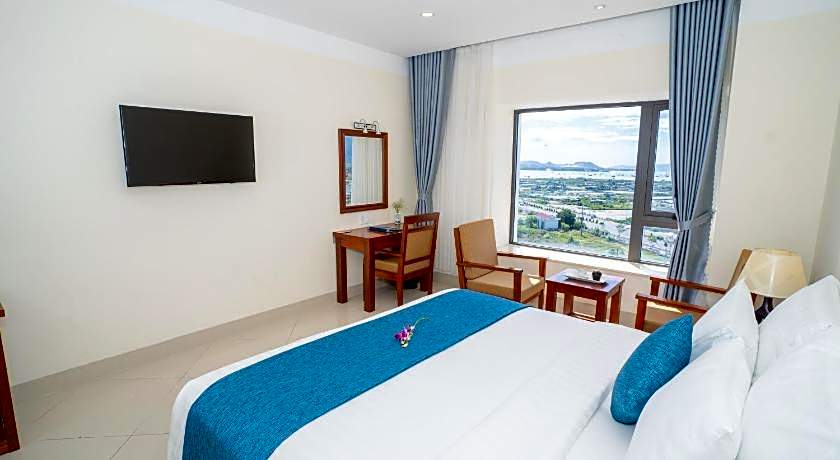 Navy Hotel Cam Ranh