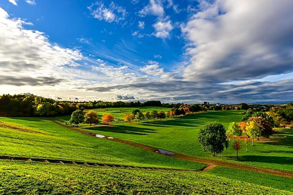Holiday Inn Express Hamilton By IHG