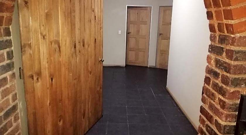 24OnVrey 3 Star Guest House