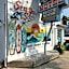Surfcomber Motel