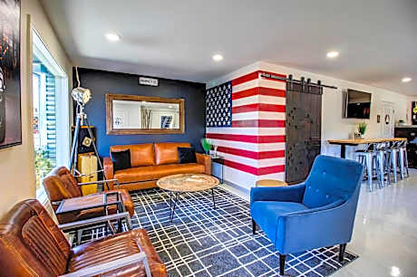 Americana Modern Hotel