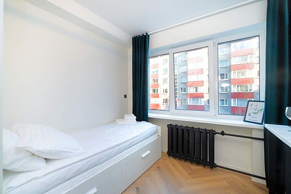 Tallinn Airport Studios by Revalhome