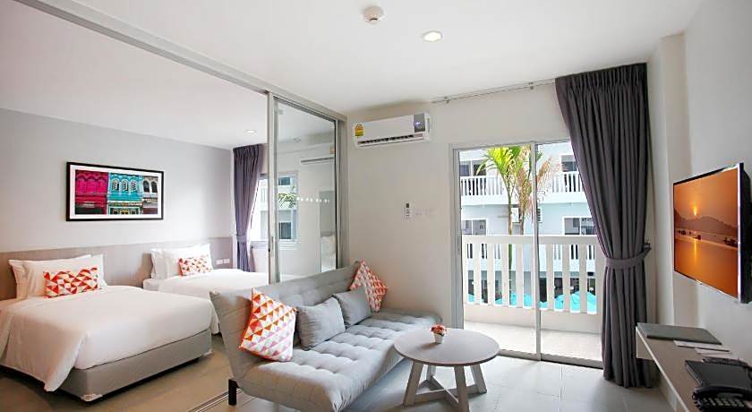 Recenta Suite Phuket Suanluang