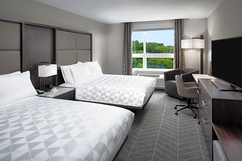 Holiday Inn Boston Logan Airport - Chelsea