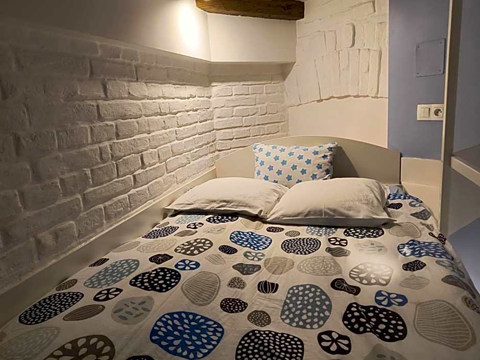 wawel hostel