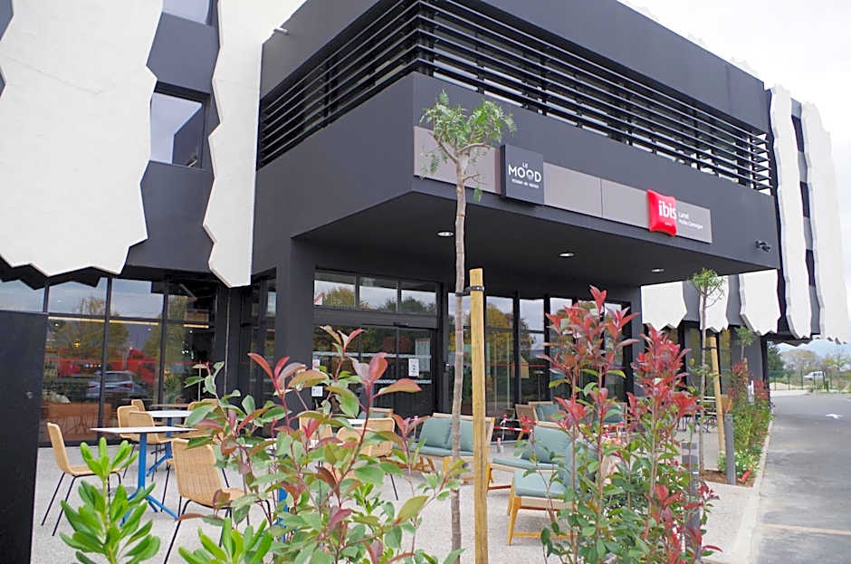 Ibis Lunel Petite Camargue