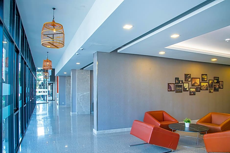 O2 Grand Suvarnabhumi Airport