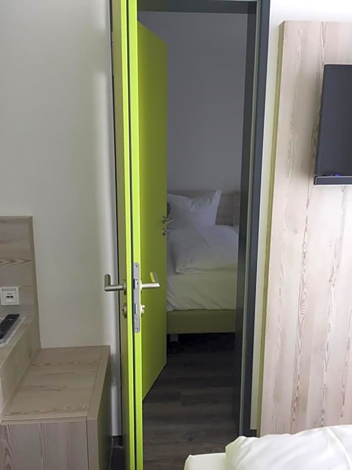 Novina Sleep Inn Herzogenaurach