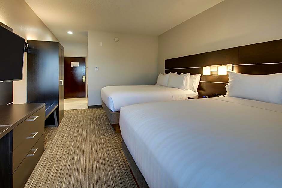 Holiday Inn Express Hotel & Suites Lebanon By IHG