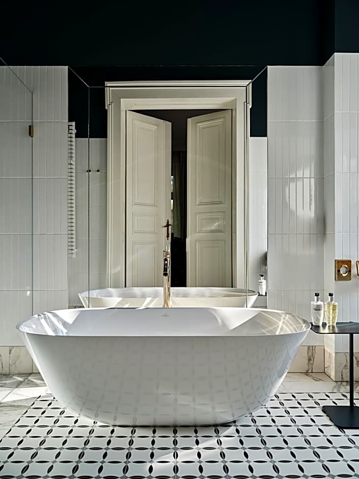 Hotel Altus Palace - Destigo Hotels