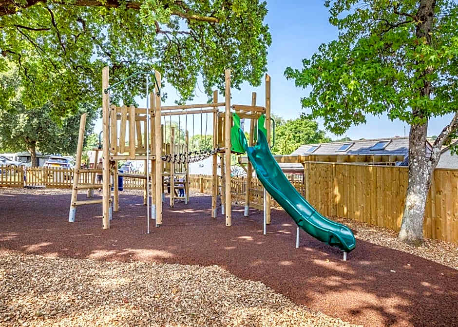 Andrewshayes Holiday Park