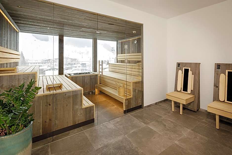 Hotel VIEW - incl Joker Card in Summer