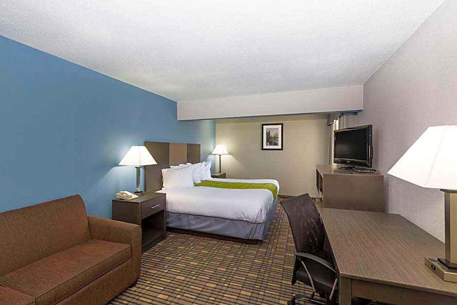 Baymont by Wyndham Pella
