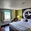 Super 8 by Wyndham Irving DFW Airport/South