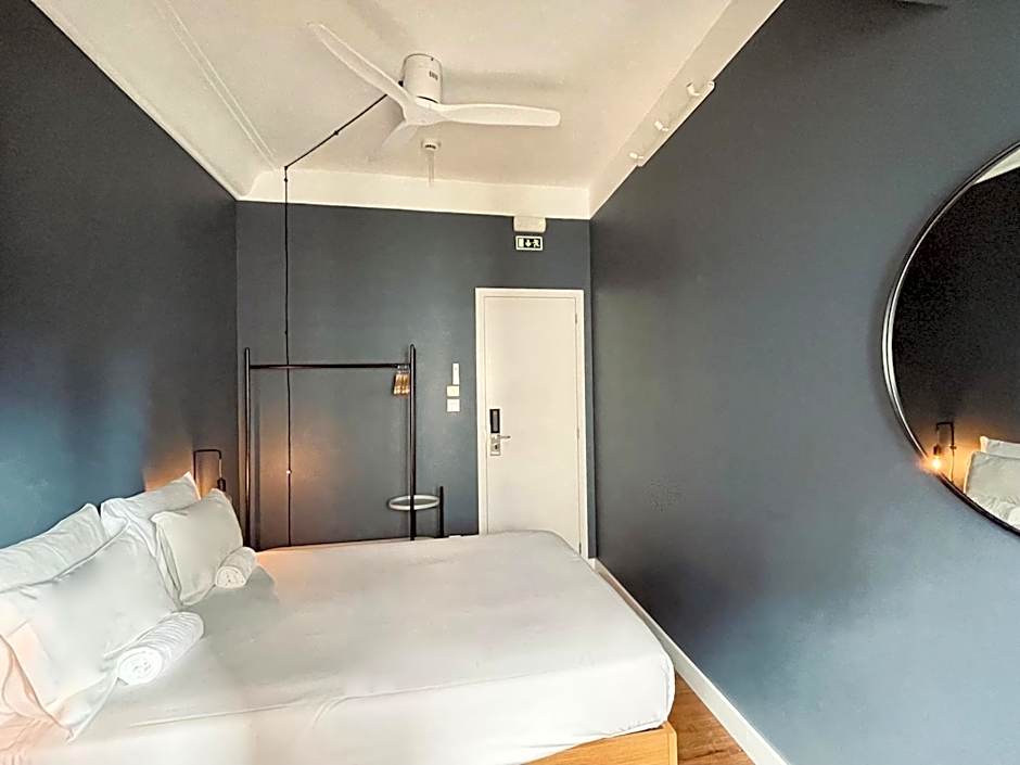 Avenue Hostel & Suites