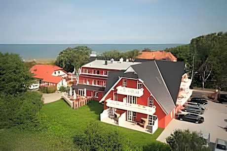 Strandhotel Deichgraf Graal-Muritz