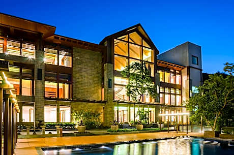 Trivik Hotels & Resort, Chikmagalur