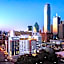 Courtyard by Marriott Dallas Downtown / Reunion District
