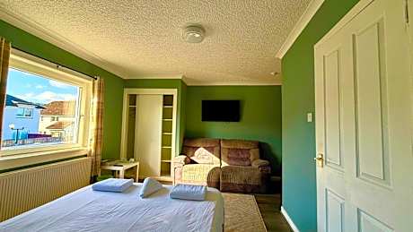 Double Room with Private Bathroom