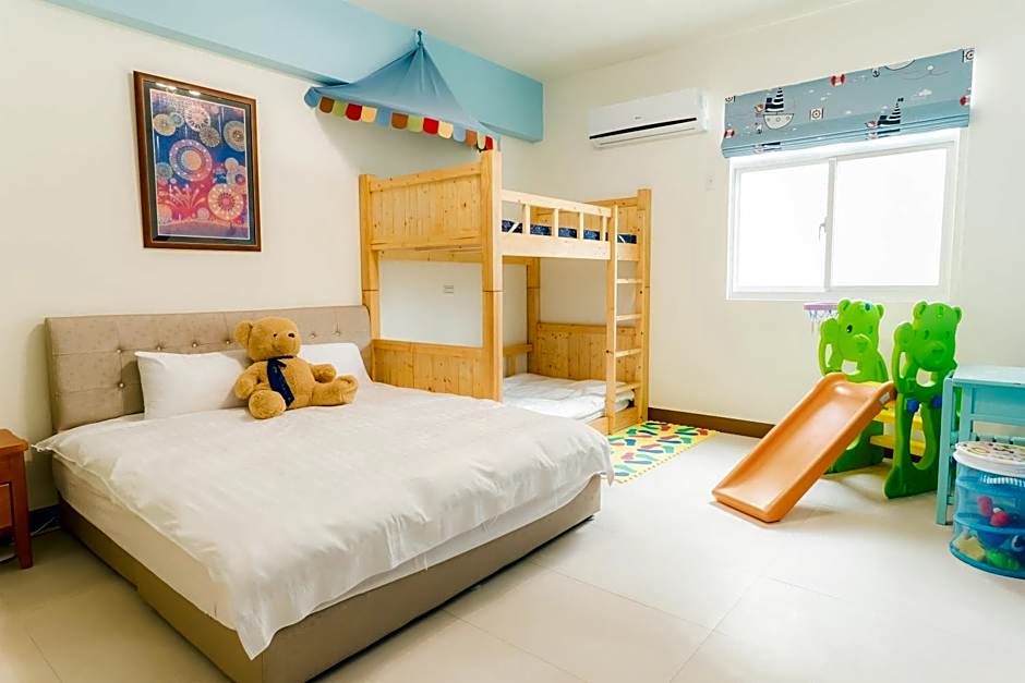 Books & Woods Bed and Breakfast