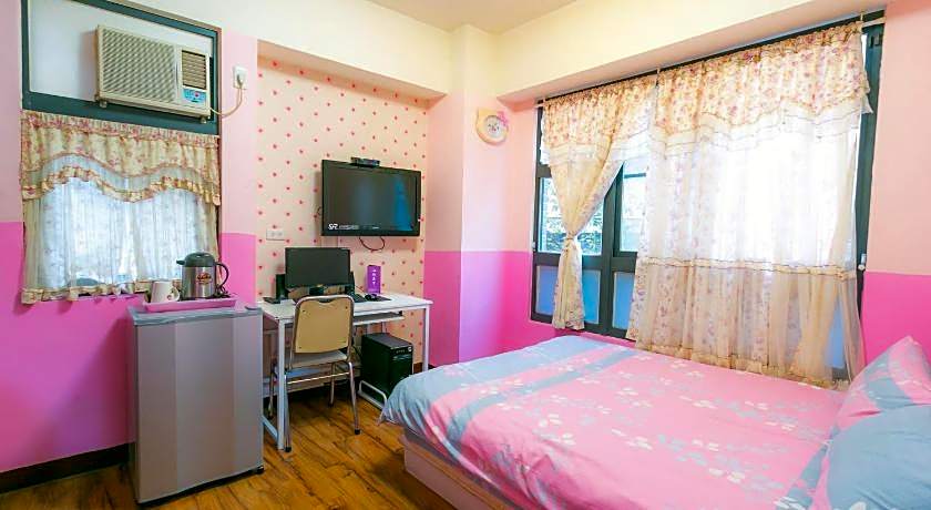 Feng Chia Love Heart