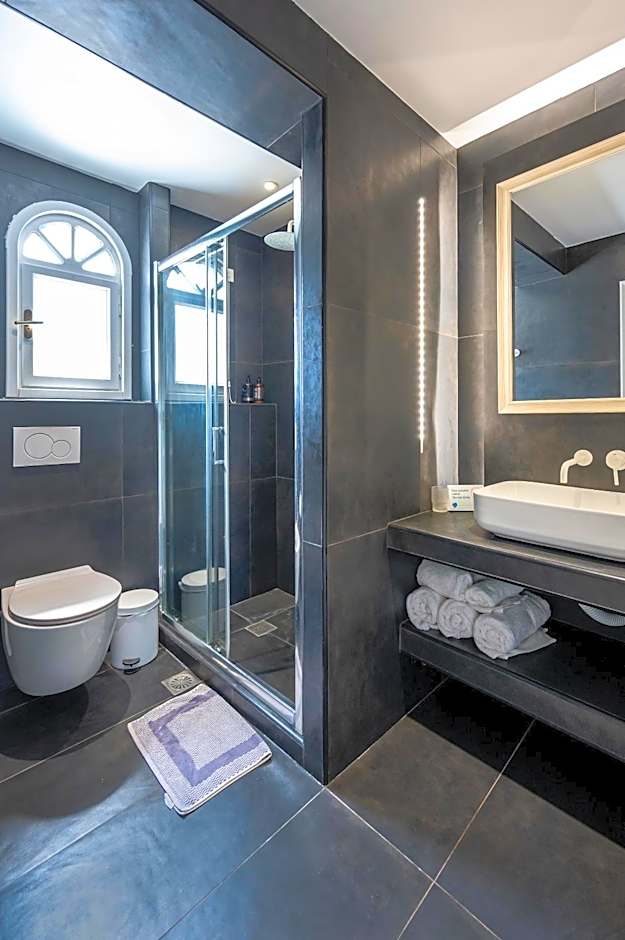 Smy Mediterranean White Santorini