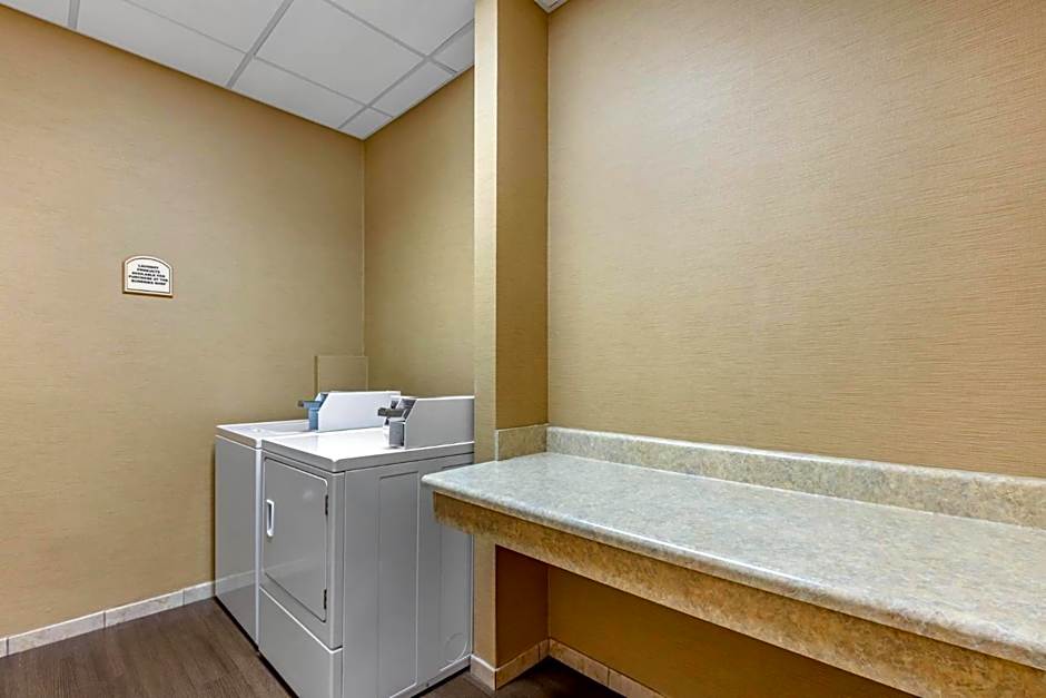 Comfort Suites Smyrna - Nashville Area