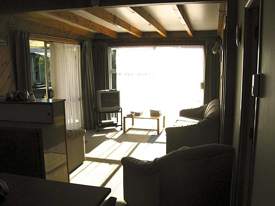 Tongariro River Motel