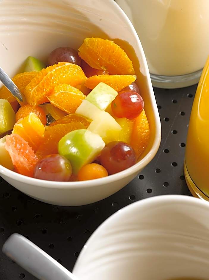 Campanile Calais Hotel