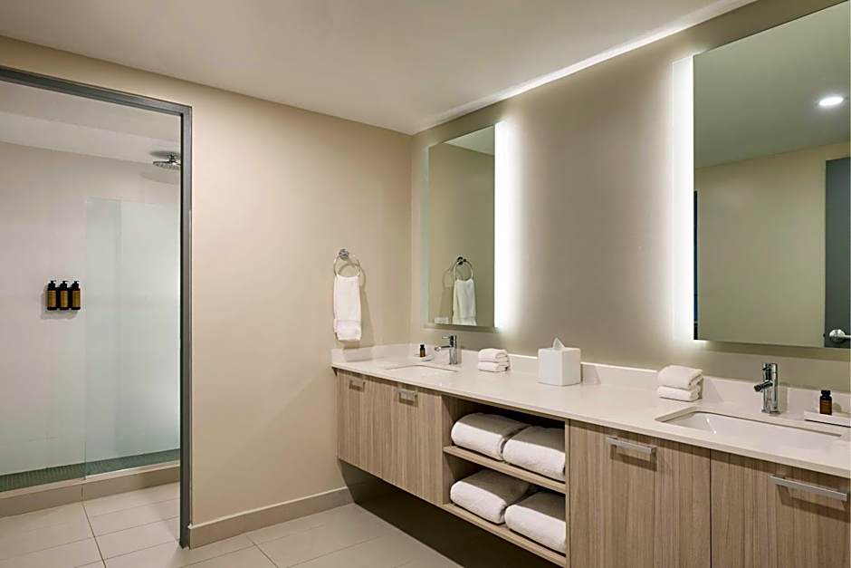 Casa Costera, Isla Verde, Apartments by Marriott Bonvoy