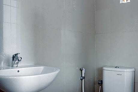 DOUBLE STANDARD ROOM