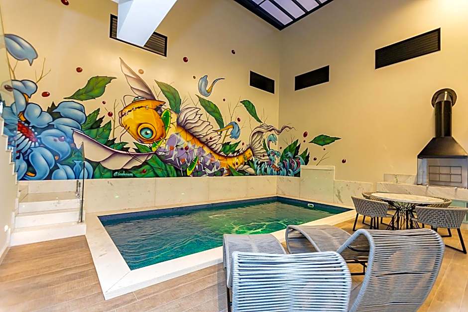 Poeme Motel by Drops