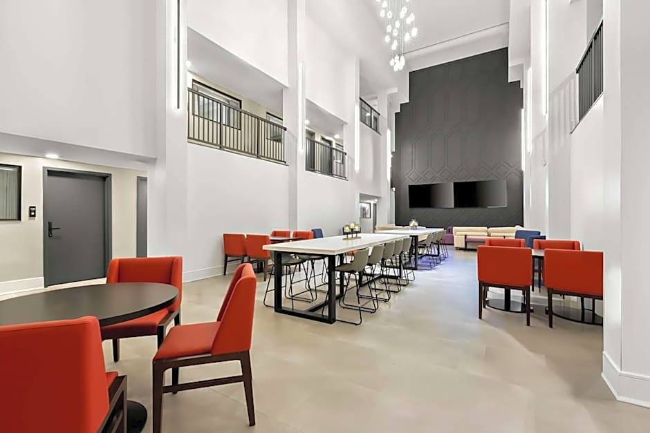 Latitude Suites Tinton Falls Eatontown - BW Premier Collection