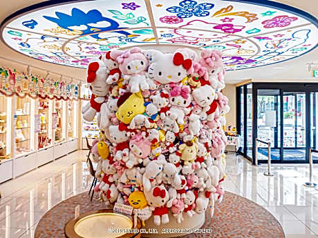 Hotel Okinawa with Sanrio Characters