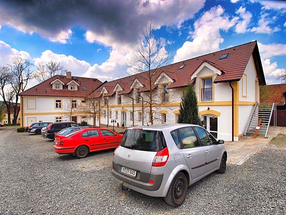 Hotel Pod Kokšínem