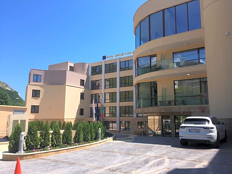 Royal Grand Hotel and Spa - All Inclusive and Free beach accsess