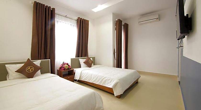 Poetic Hue Hotel & Spa