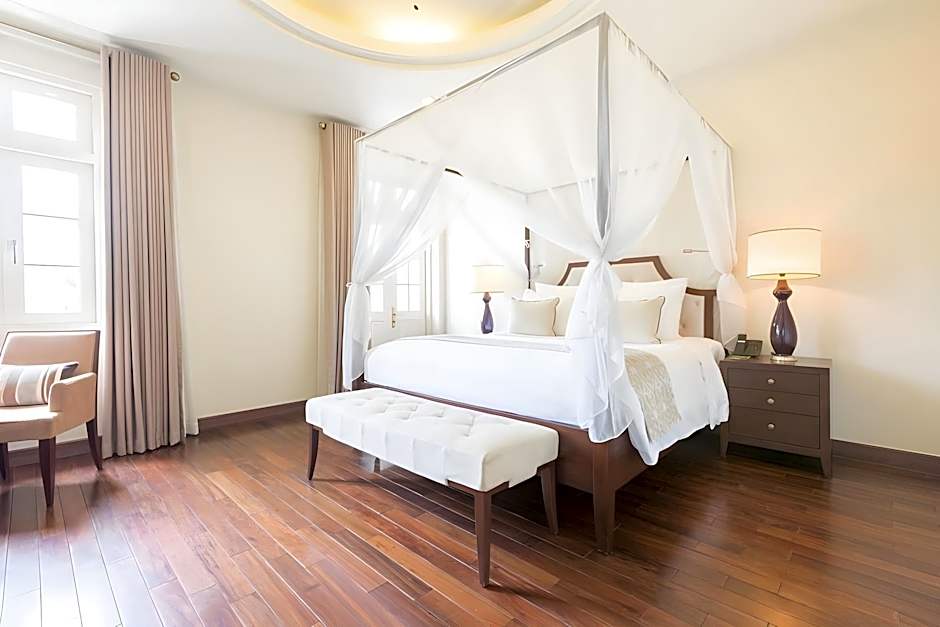 Villa Song Saigon (Saigon River Villa)