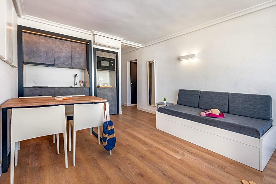 Apartamentos Playasol My Tivoli