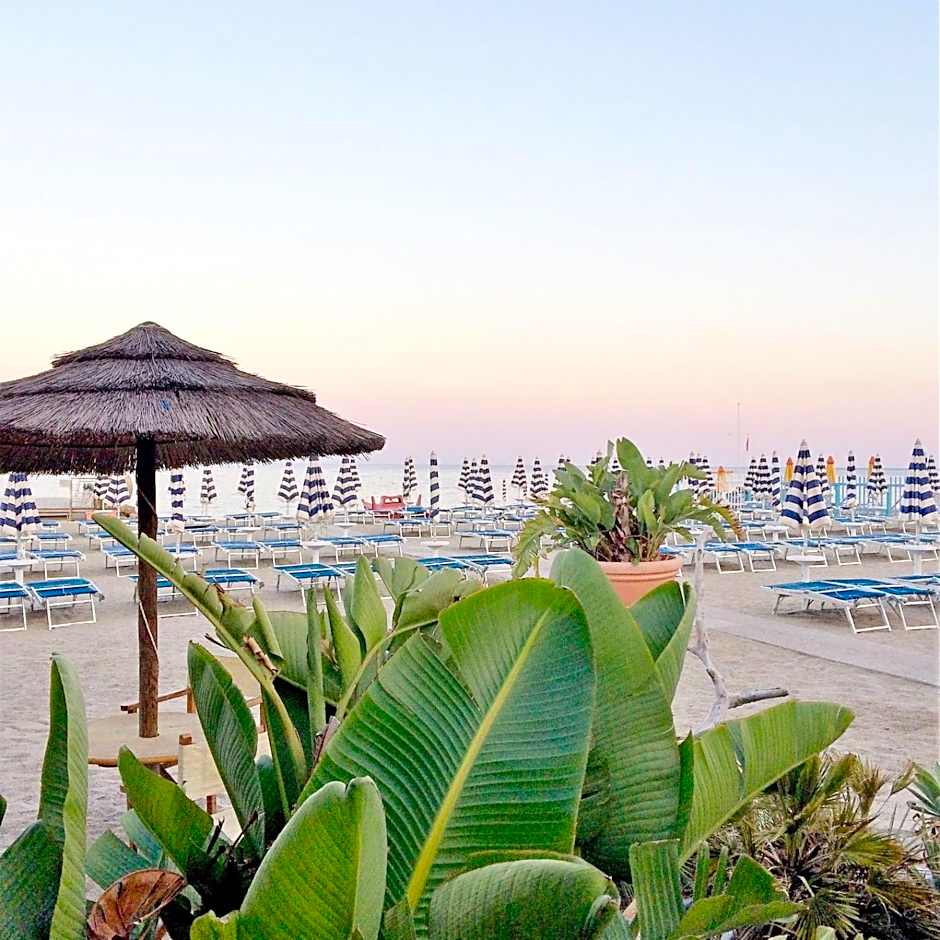 Hotel Tirreno