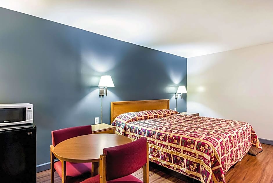 Brentwood Inn Richmond South