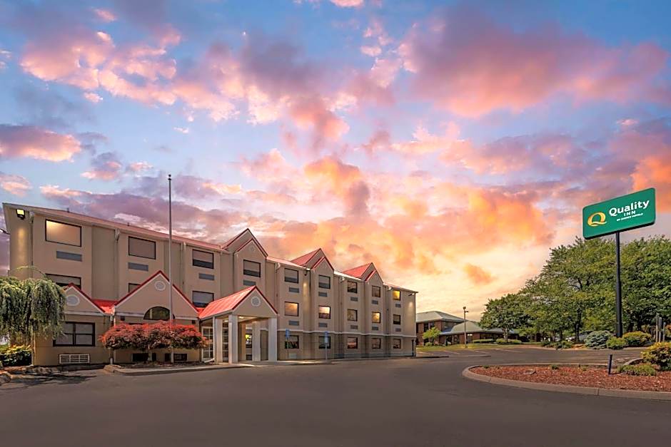 Quality Inn & Suites