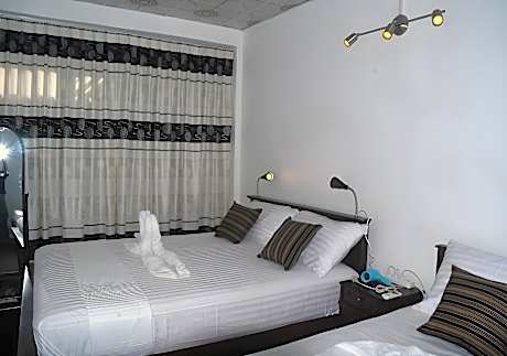 Hotel planet residency