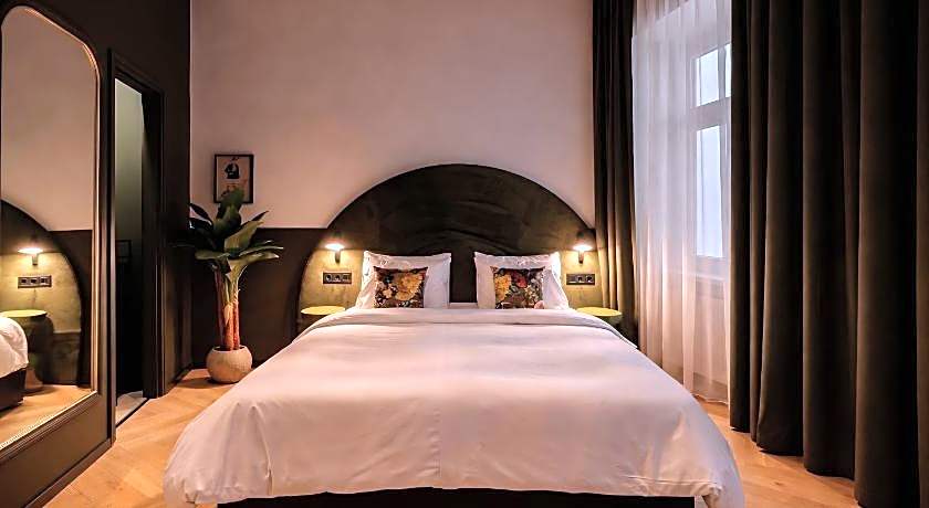 Hotel Kalvin House