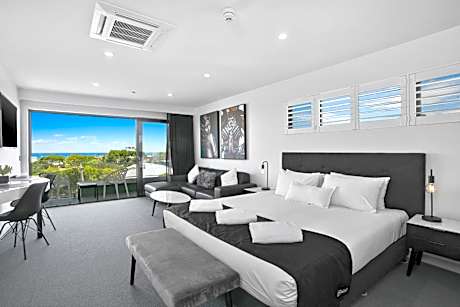 Deluxe Suite, Sea View