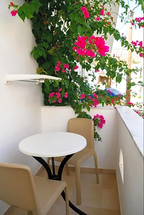 Alianthos Beach Hotel